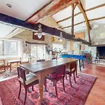 Dom wakacyjny The River House *
