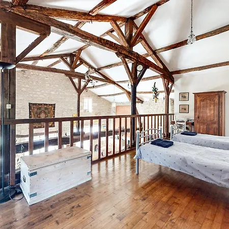 The River House * Saint-Simon (Charente)